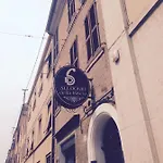 Della Biscia Lägenhetshotell