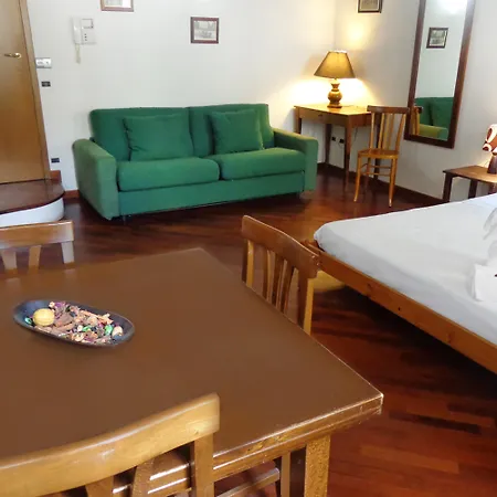 Hotel apartamentowy Della Biscia 3*