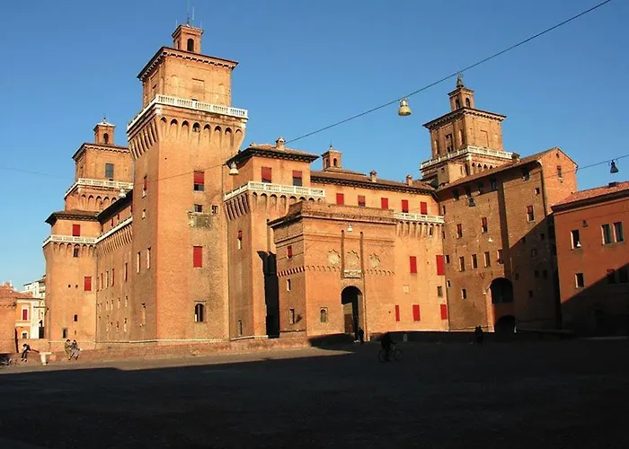 Della Biscia 3* Ferrara