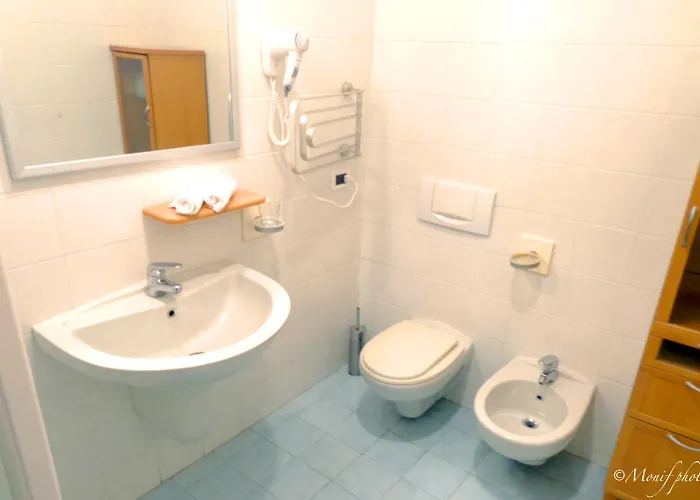 Della Biscia Hotel apartamentowy